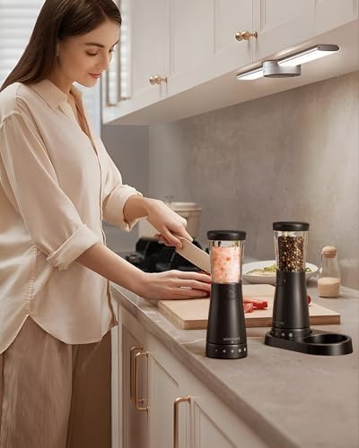 Adjustable Electric Salt Pepper Grinder Set 45oz