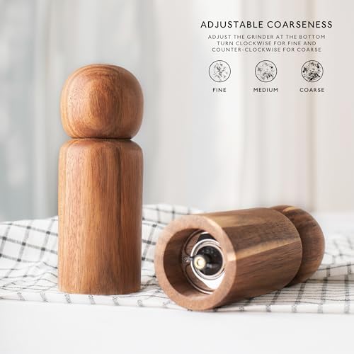Simple Modern Acacia Wood Manual Refillable Salt Pepper Set