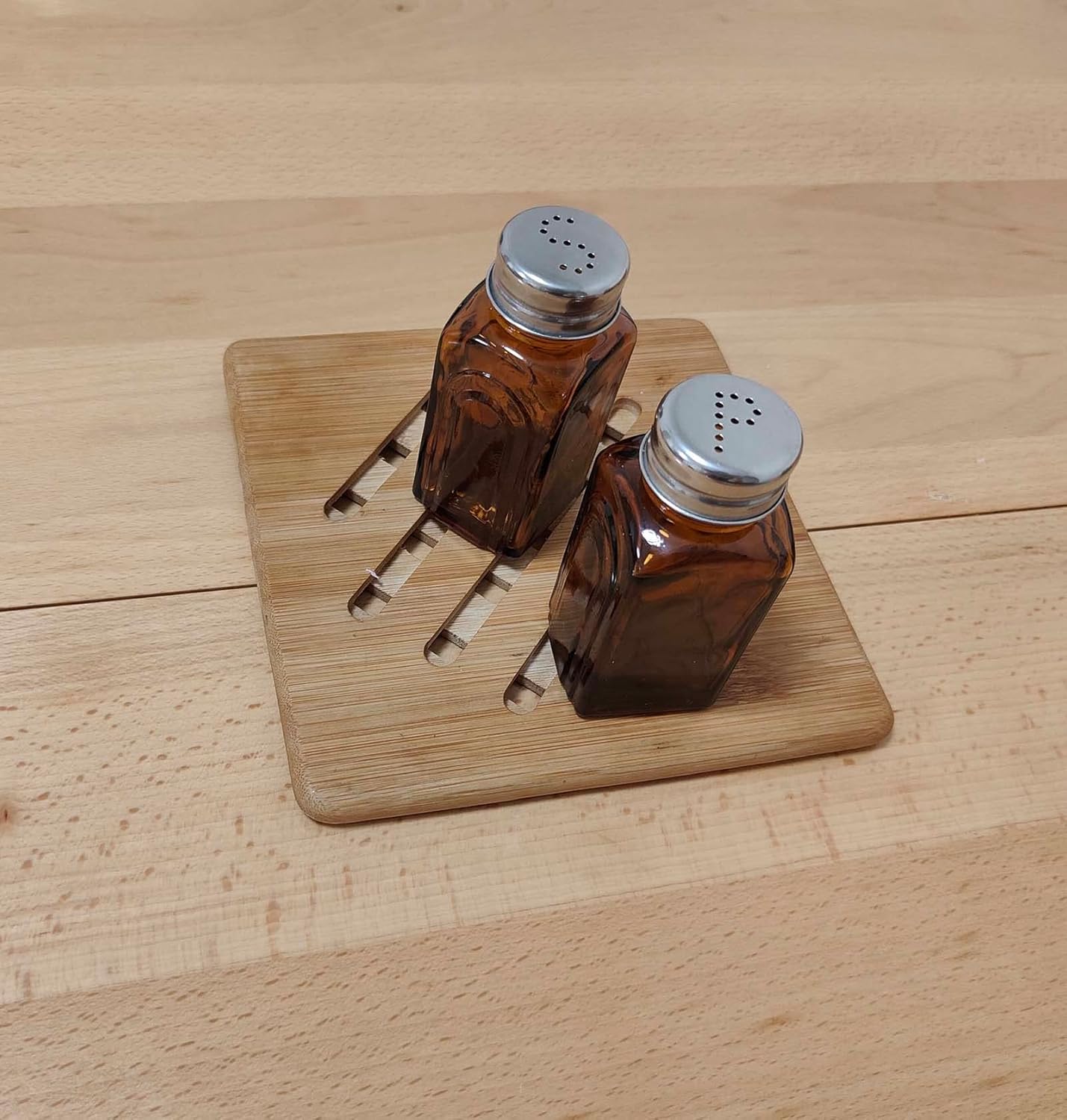 Ritadeshop Retro Amber Glass Salt and Pepper Shakers Set