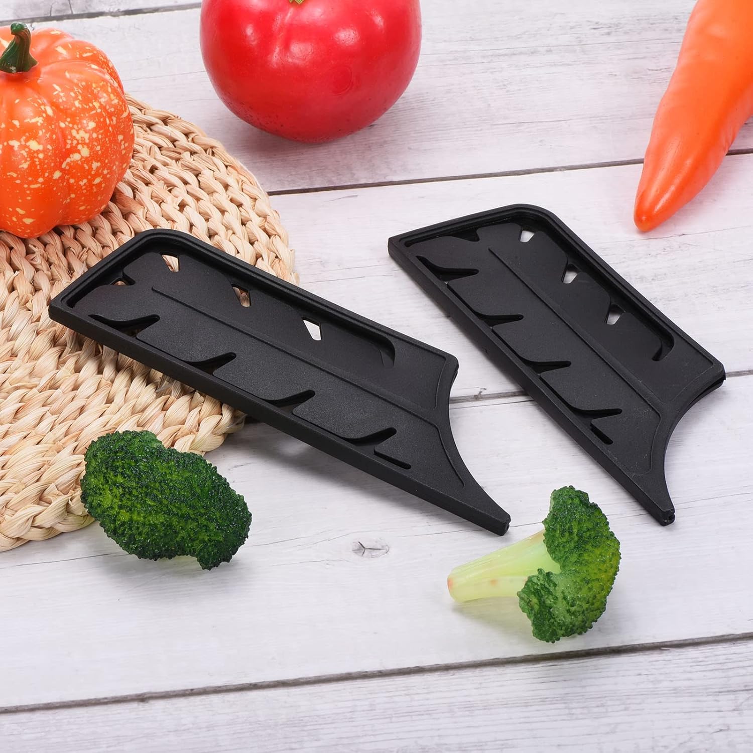 Patikil 4 x Plastic Safety Knife Covers for 7 Nakiri Knives Black