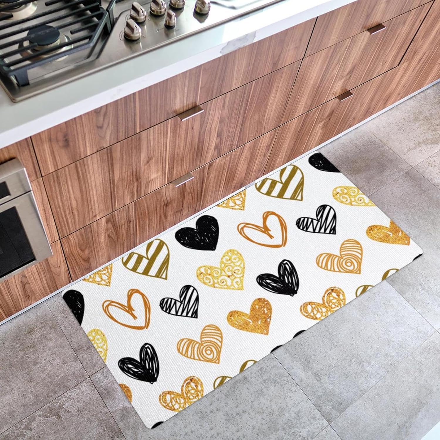 Sturdy Anti-Fatigue Kitchen Floor Mat Golden-Black Heart Design