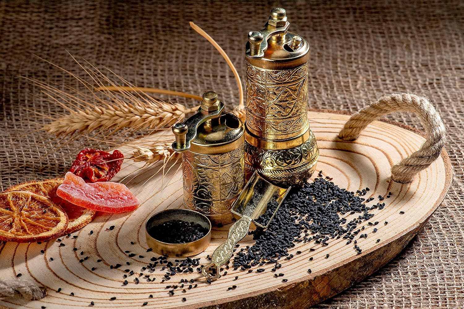 Versatile Manual Pepper Grinder with Crank Handle for Home Kitchen